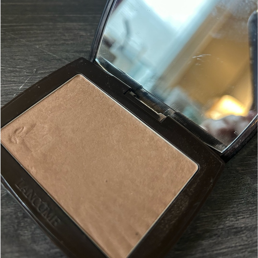 Star Bronzer Long Lasting Bronzing Powder